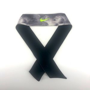 Nike tie headband